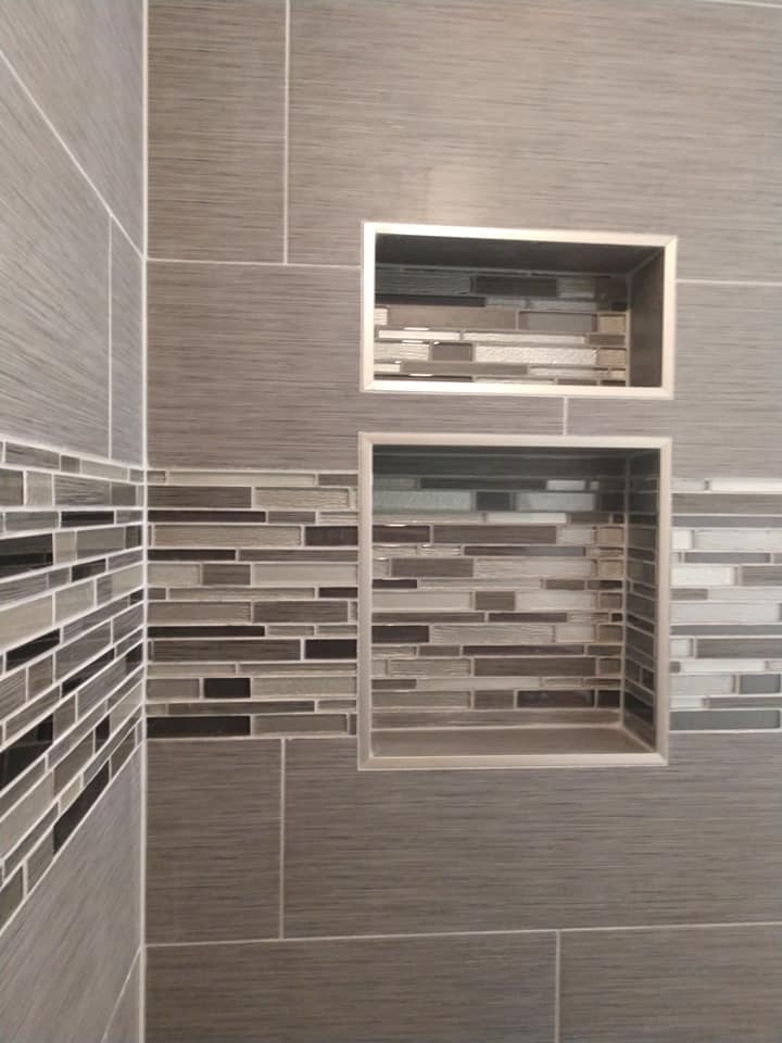 niche, shower niche, double niche, alcove, brushed tile, big tile, subway tile, glass tile, grey, gray, ceramic tile, white, border, shower, stagger bond, running bond