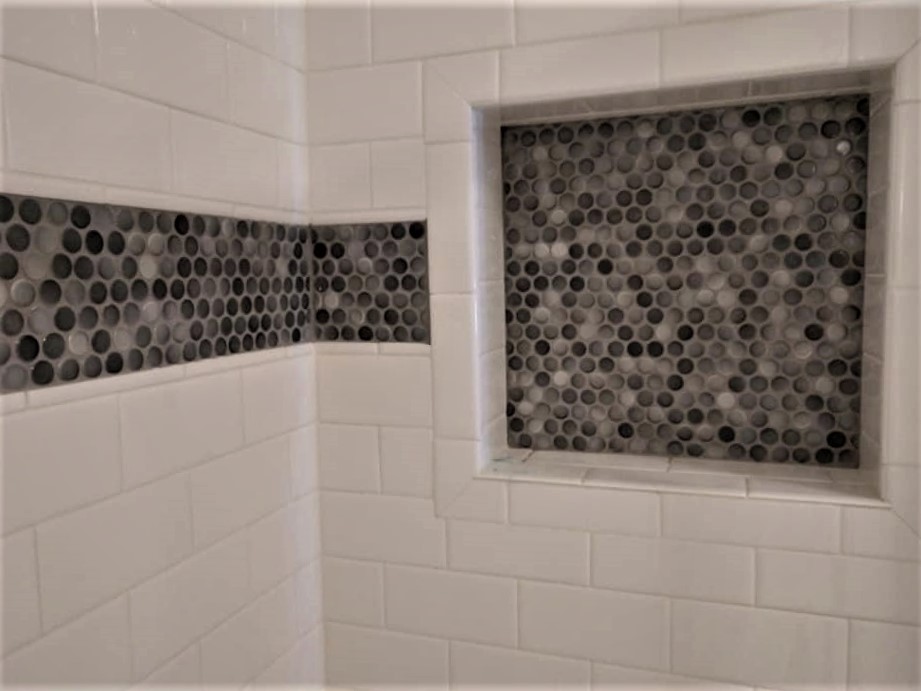 shower, glass tile, pebble tile, tile niche, glass tile border, white tile, subway tile, grey, brown