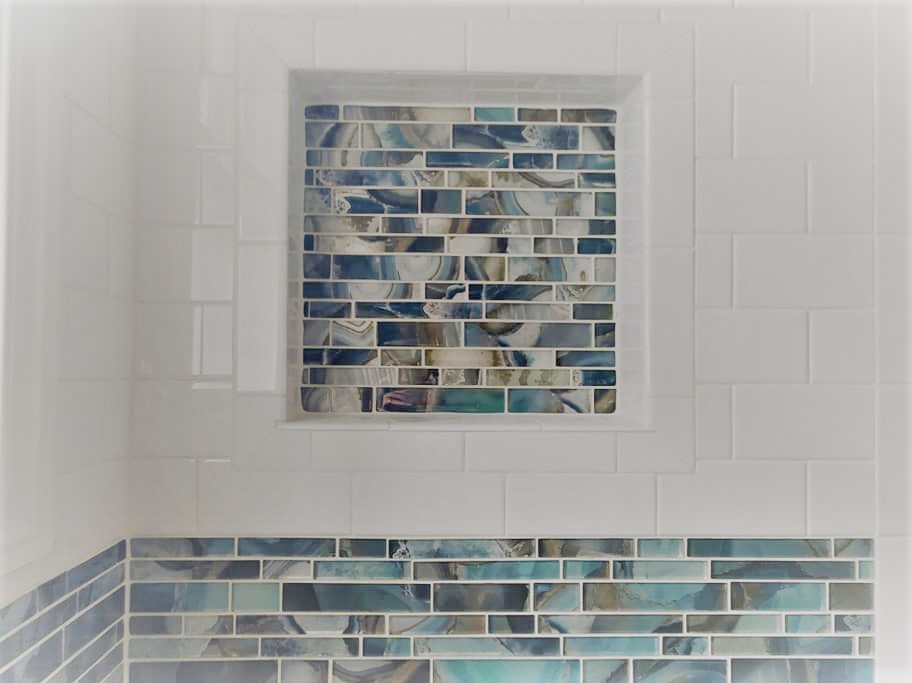 teal, aqua, blue, bright, vibrant, white, tile, subway, niche, border, Home Depot